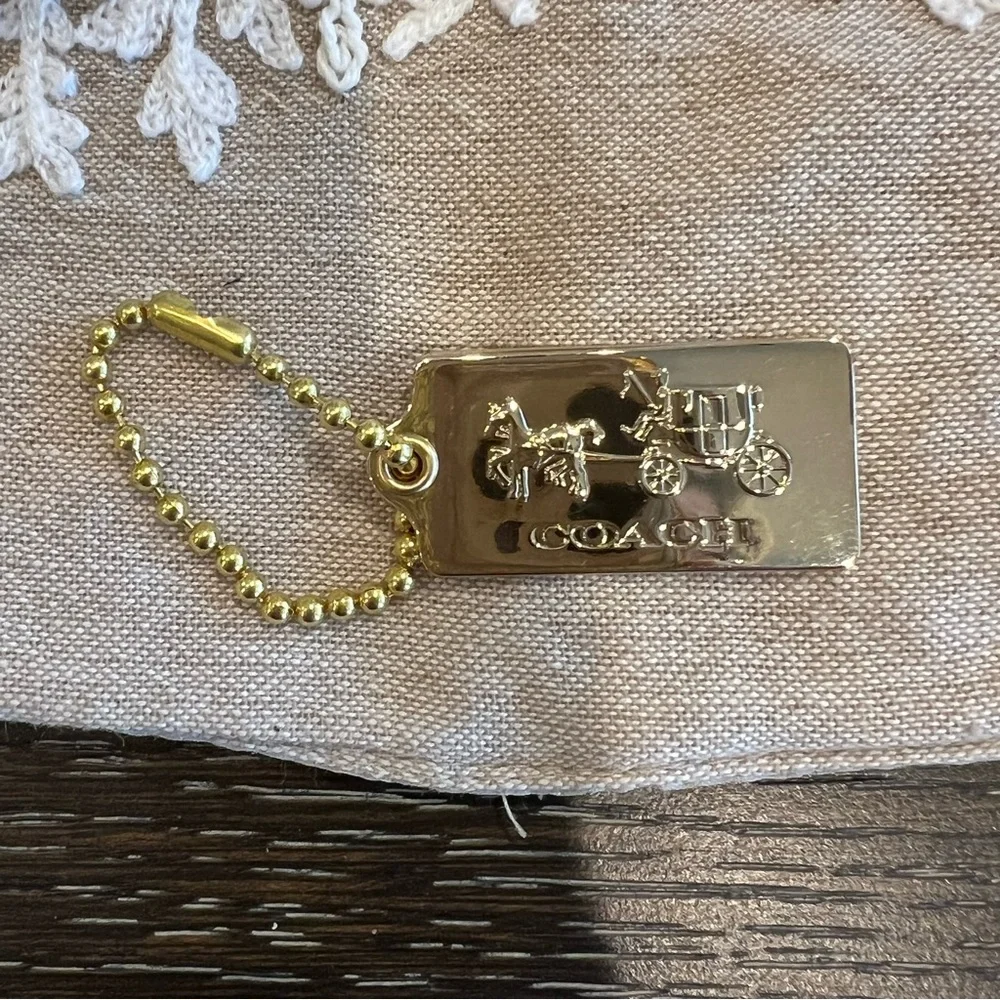 Coach 1941 Horse and Carriage Metallic Gold Bag Charm - Picture 2 of 9